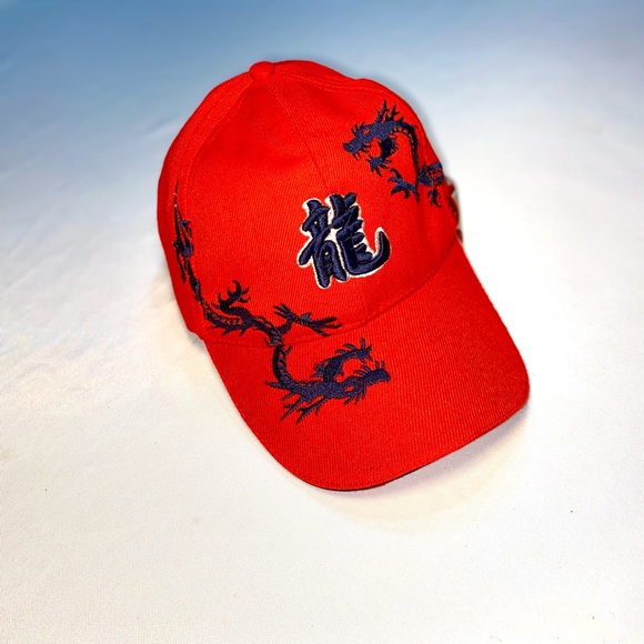 Red Dragons Chinese Calligraphy Character Dragon Embroidery Red Baseball Cap - Picture 5 of 7